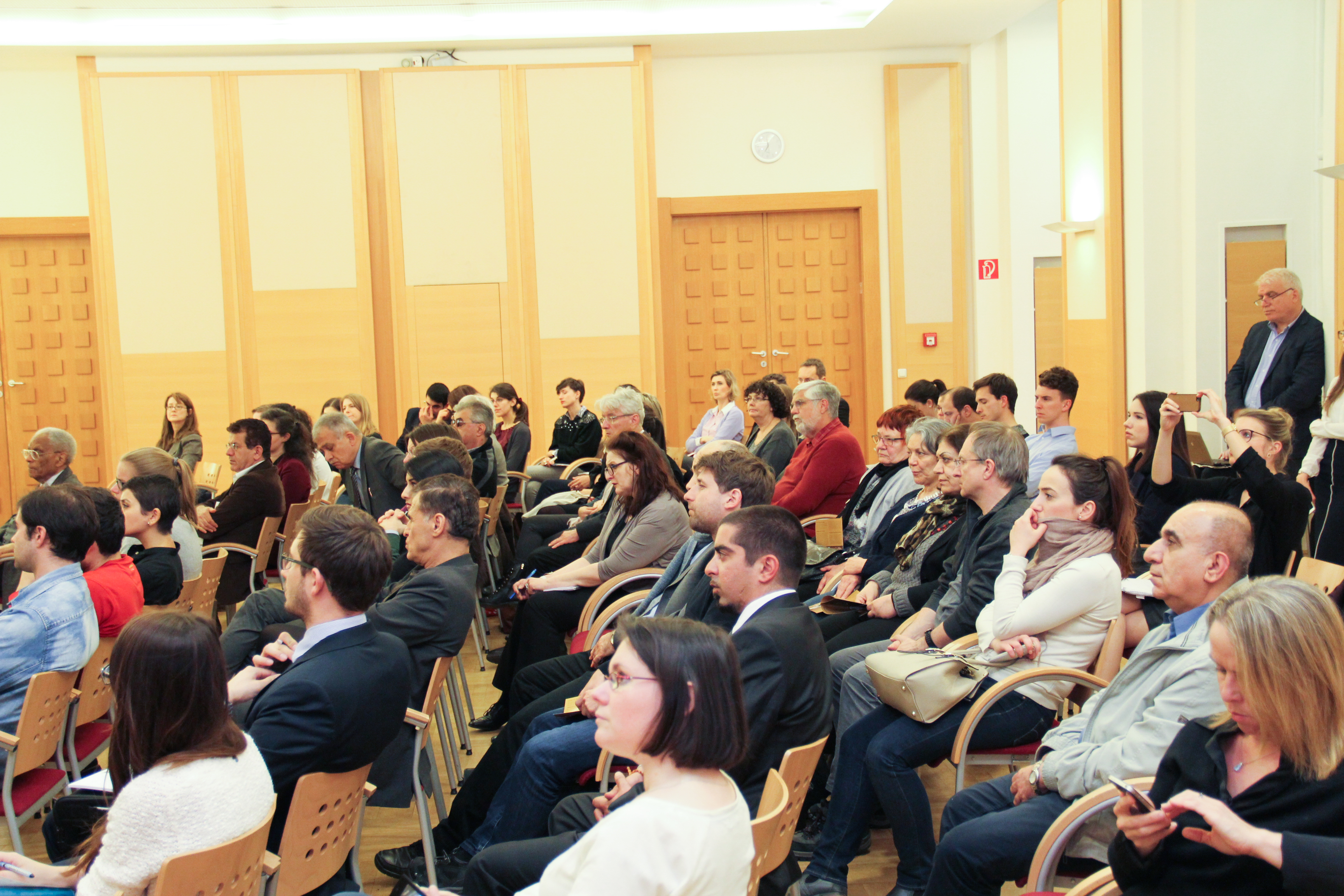 a public seminar at the Diplomatic Academy of Vienna (Austria) on April 27 discussed means and ways to prevent genocide in the future. (Photo: Daniel Reinhardt)